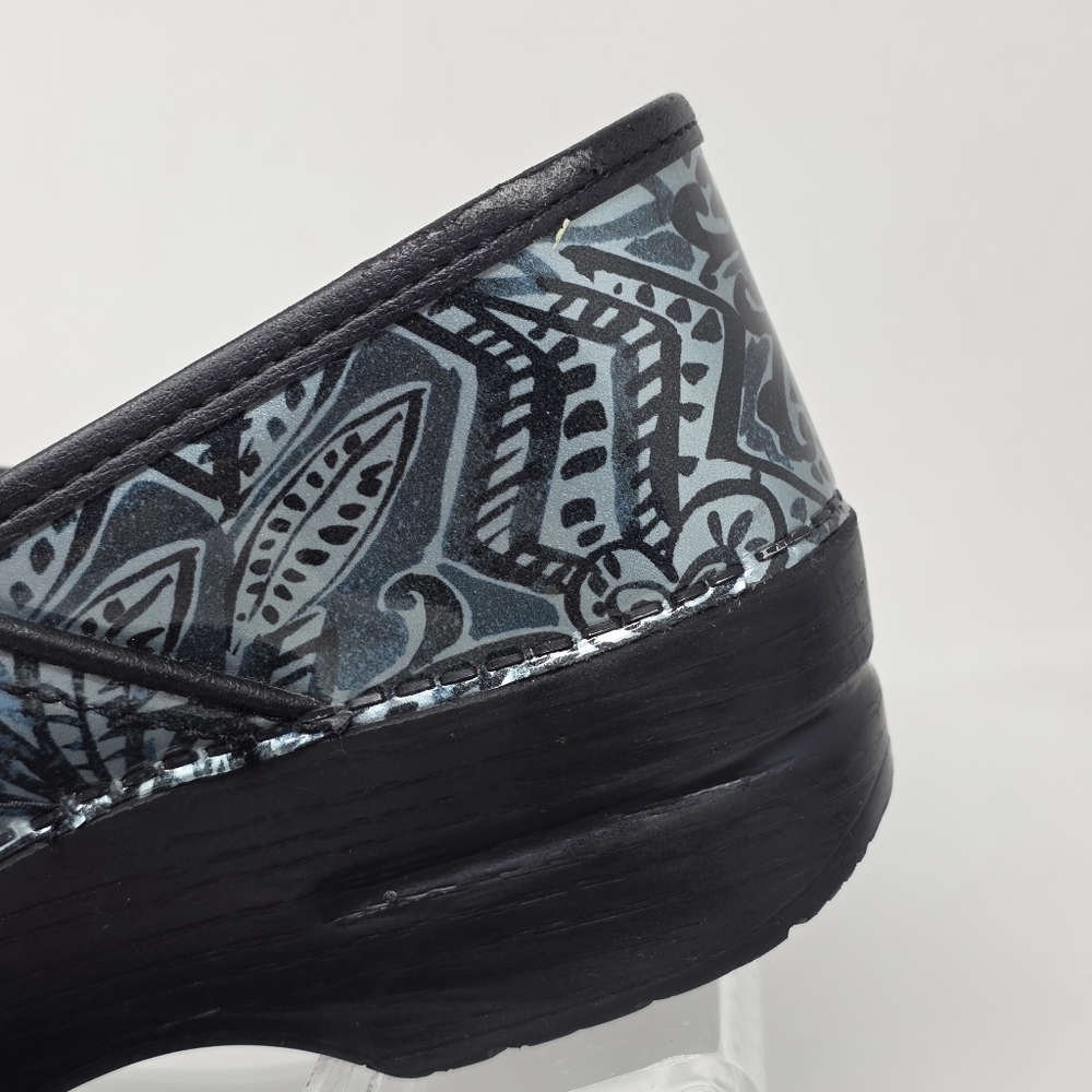 Dansko Womens Professional Floral Patent Clog Size 39 EU 8.5-9 US Pre-owned - Picture 15 of 15